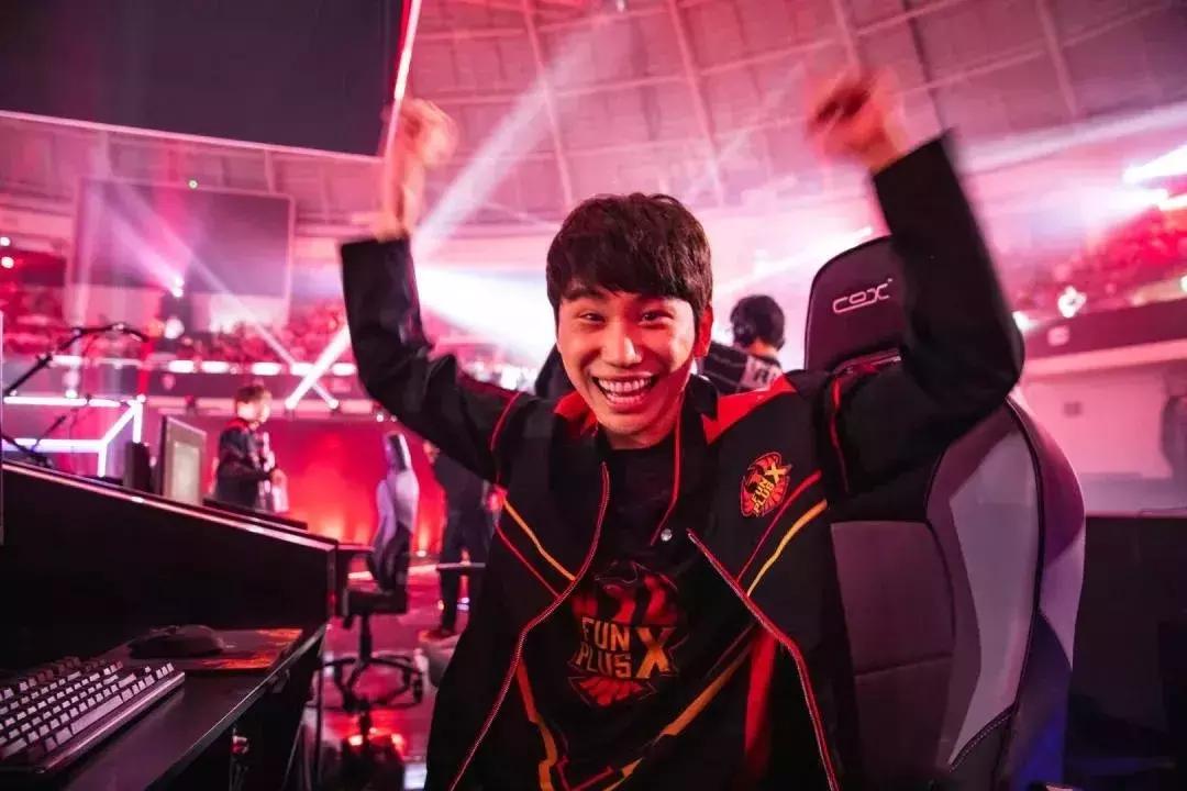 “中国女婿”Doinb与电竞江湖的快意恩仇