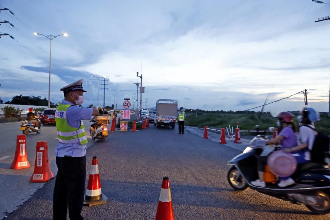 交警全力以赴守护高考,交警支队将全员上阵护航高考