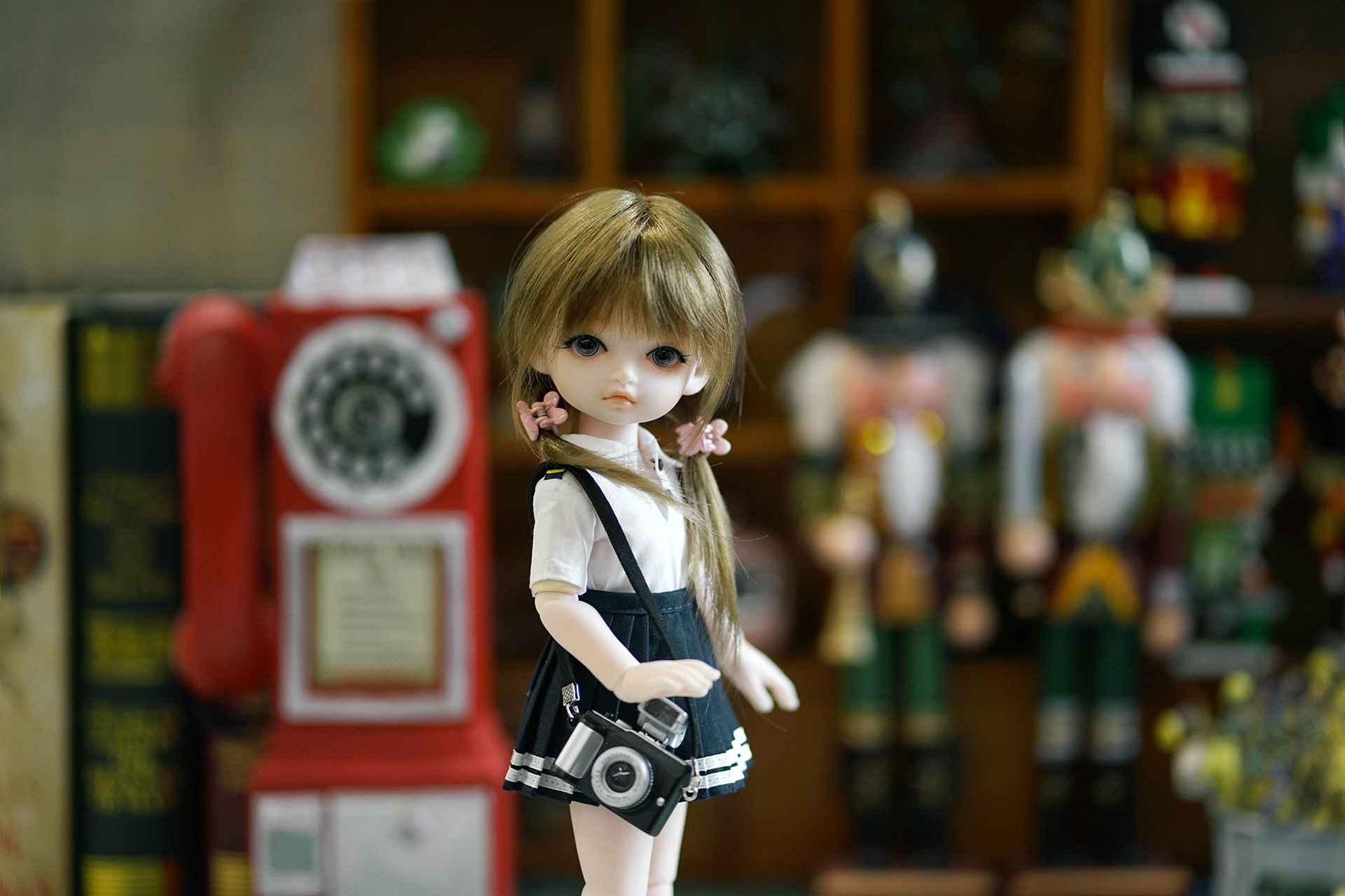 今年的圣诞节宅男有福了，小米有品首次开始卖“娃娃”了