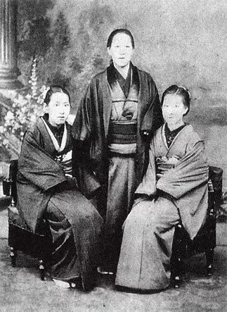 5000日元上的少女：24岁离世的文坛传奇