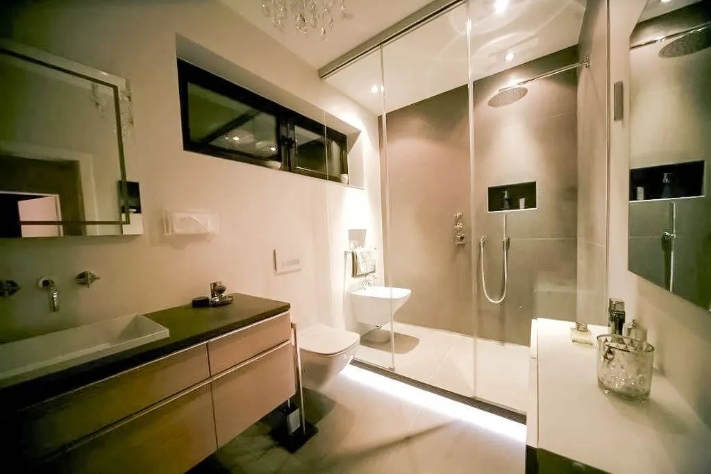 最简易的干湿分离淋浴间,淋浴区干湿分离