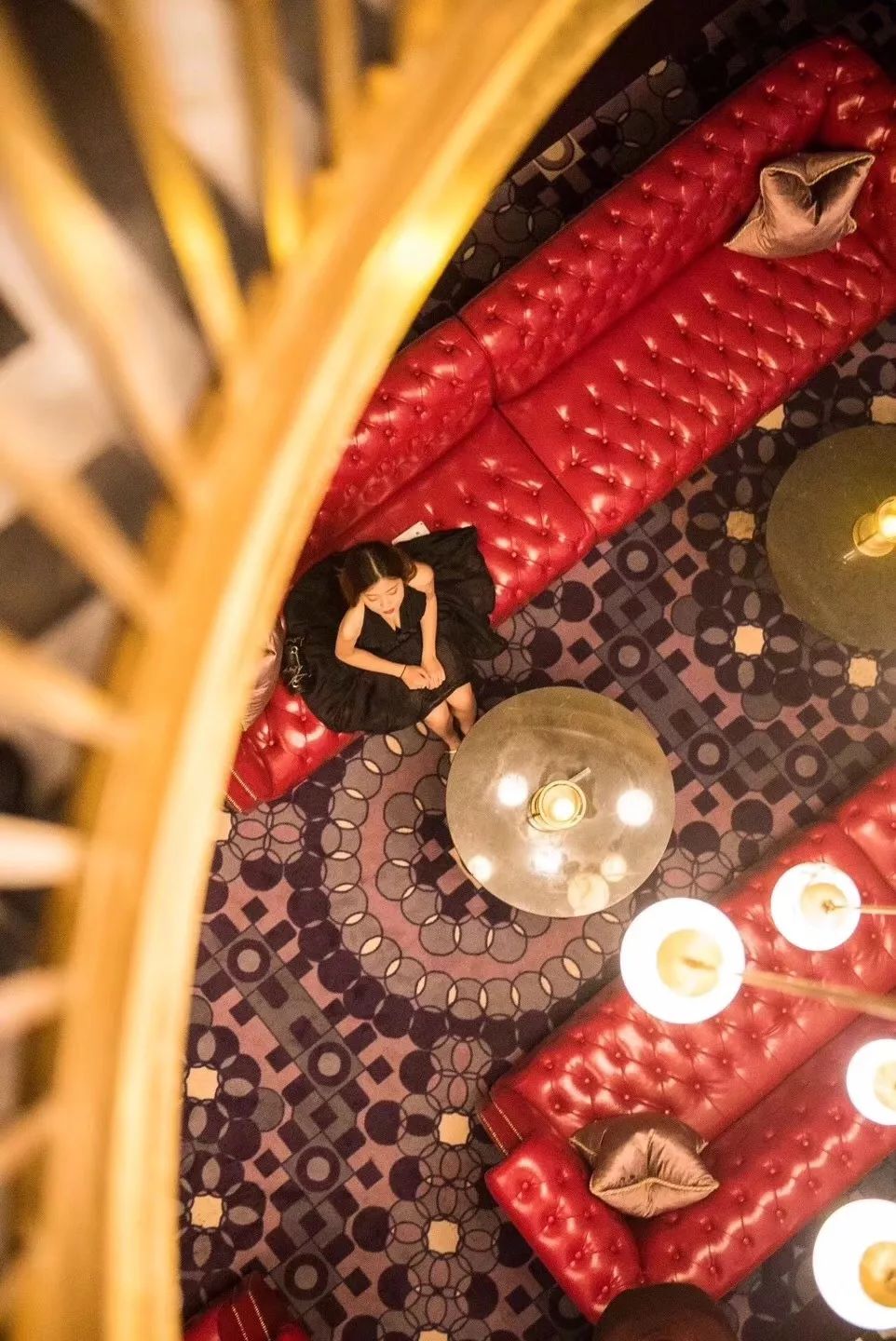 藏身酒店,高档酒店的酒吧