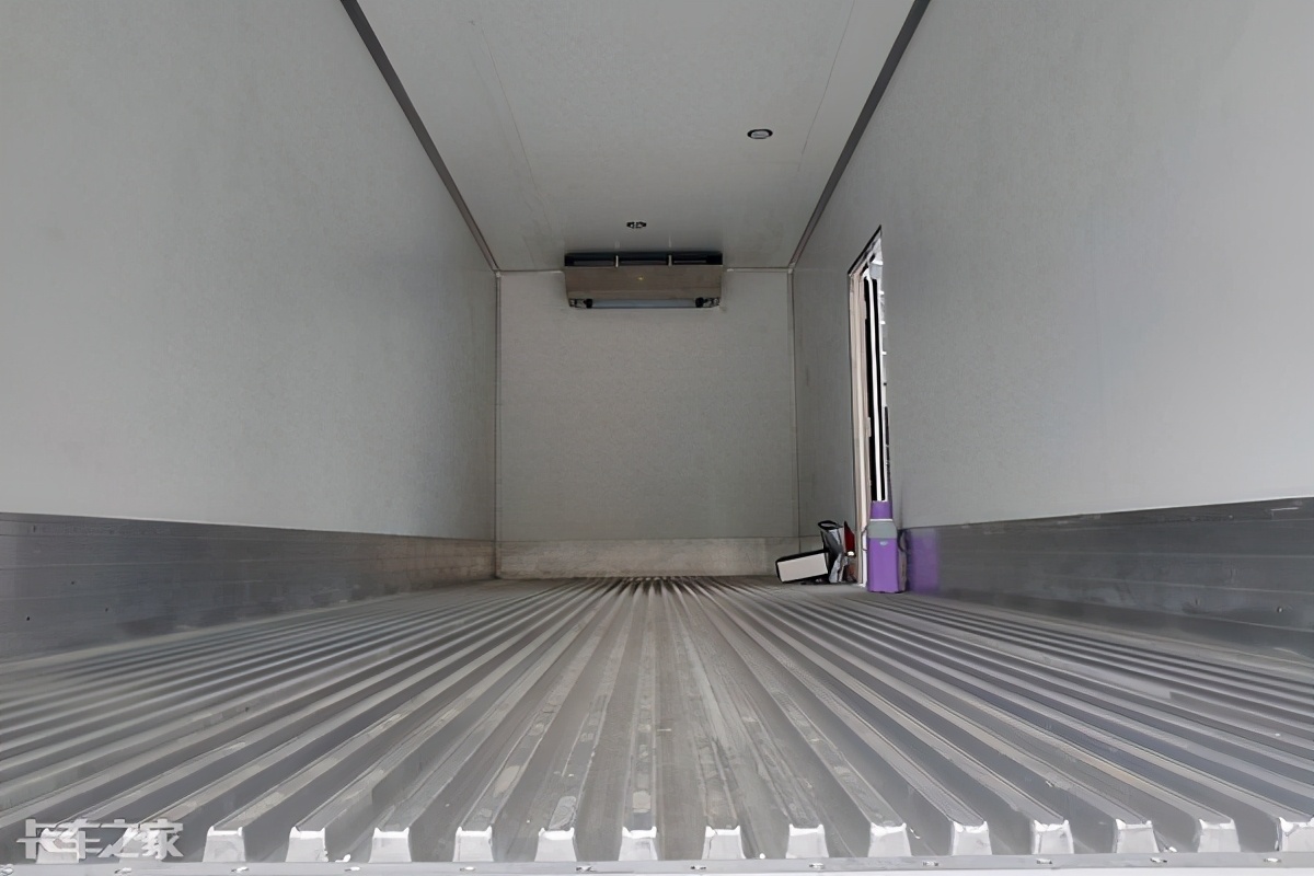 江淮格尔发a5x高栏新车,江淮格尔发a5x7.8米拉猪车