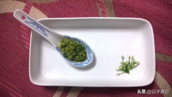 立秋后,见到这个一定得买,做成酱能保存1年,小孩子吃对眼睛好