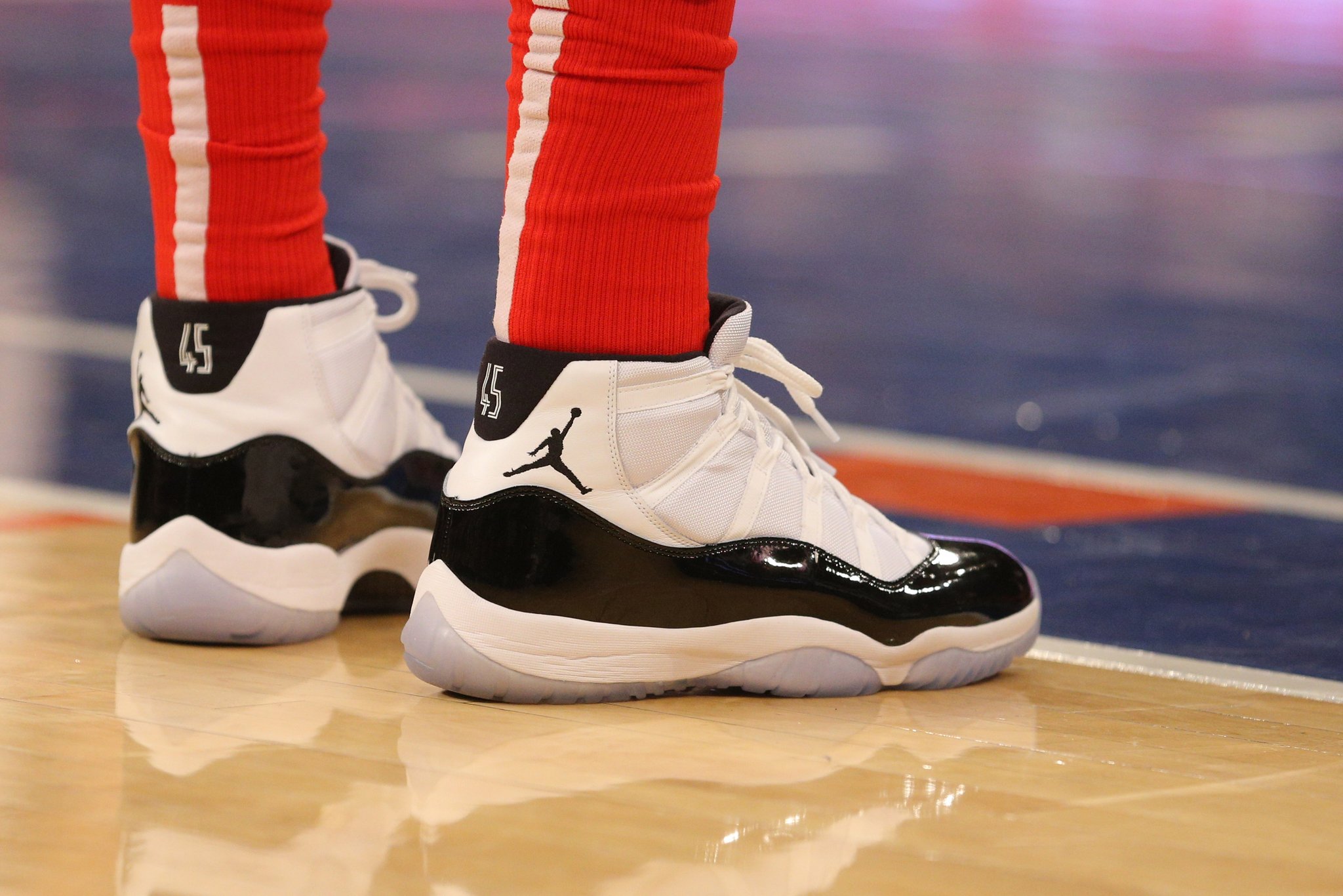 NBA今日球鞋精选：新配色UACurry5来了！库里穿它致敬老爹