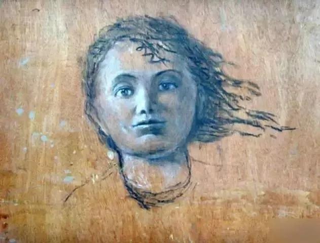 64岁疯子画家痴迷画画，作品堪称毕加索，专家痛批：小学生水平