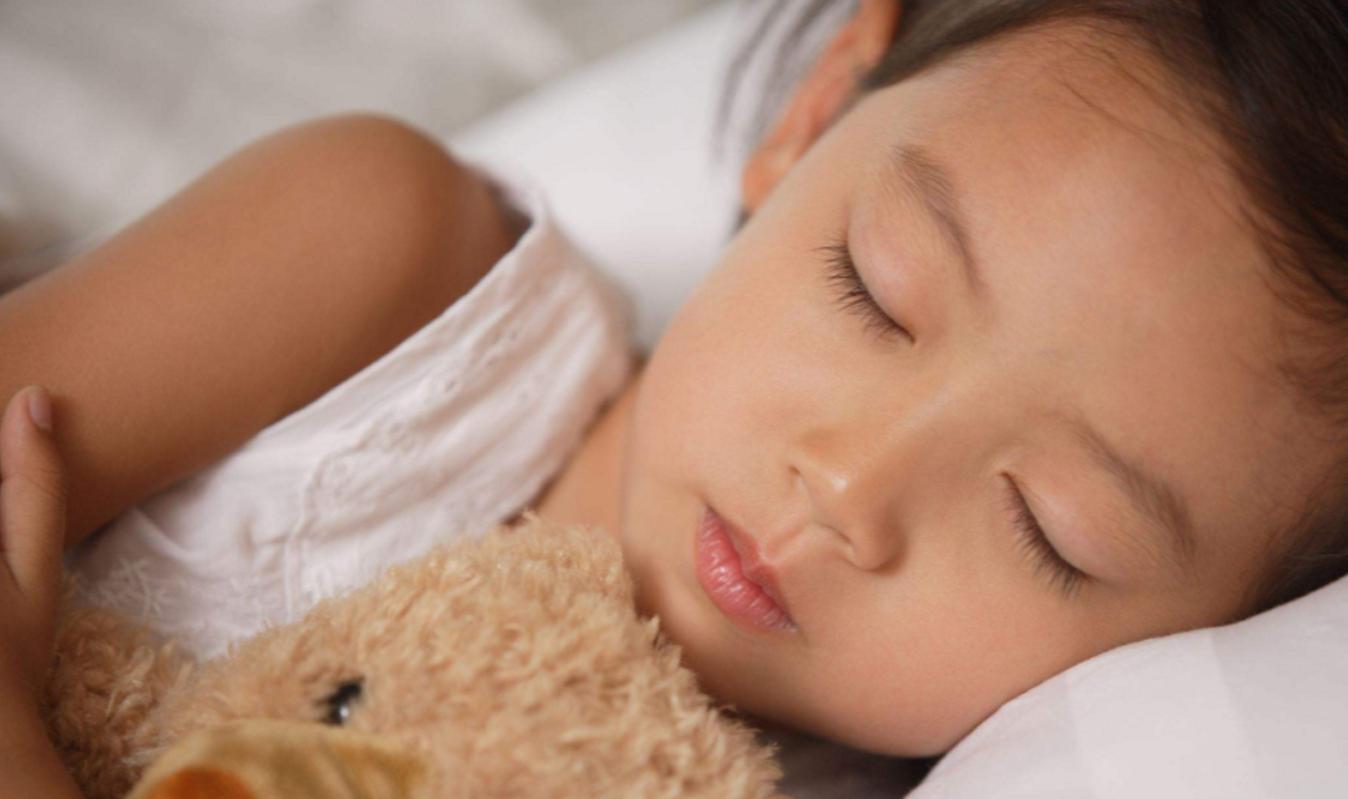 宝宝比同龄孩子矮是什么原因,孩子个头比同龄孩子矮怎么办