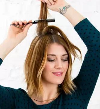 怎么让细软的头发不那么贴头皮,拯救头发细软贴头皮的方法