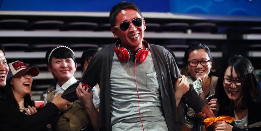 钮承泽张钧甯吻戏视频,钮承泽吻戏