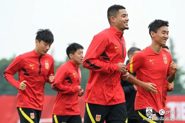 中国足球需要希望和热爱,中国足球一定有希望