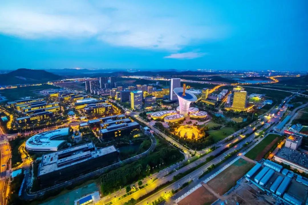 在你心中世界是什么颜色的,在你心中是什么样子的