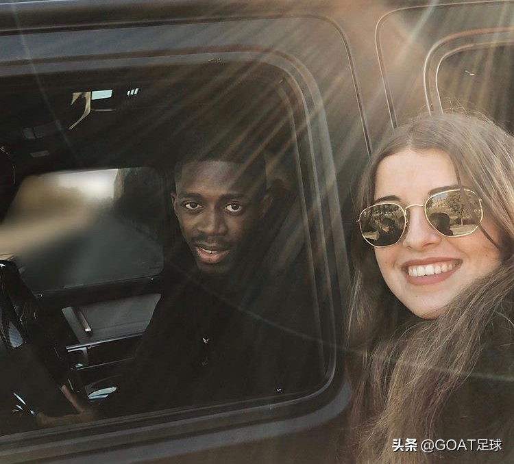 是游戏不香了嘛？网瘾少年登贝莱养伤期间撩妹，香球王也开窍了