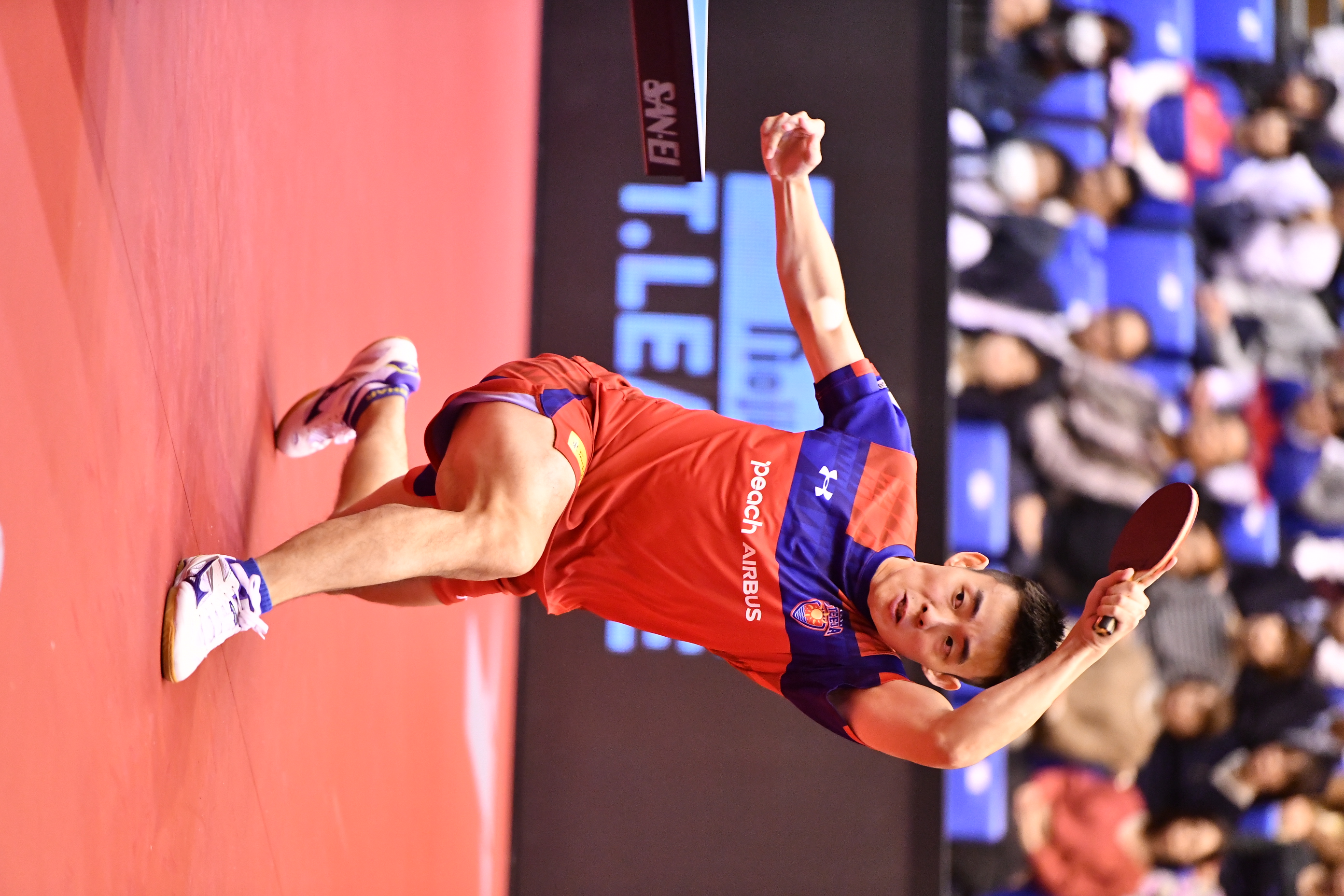 就是这么讲究看细节狂魔日本人如何设计T联赛队服