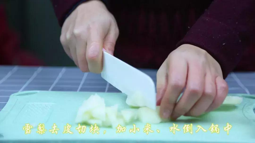 一岁半宝宝感冒咳嗽煮什么粥合适,感冒咳嗽食欲不振没精神喝什么粥