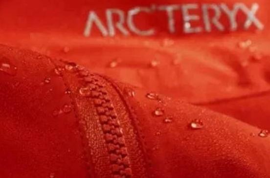 户外徒步鞋始祖鸟为什么看到不多,为什么户外人不喜欢始祖鸟