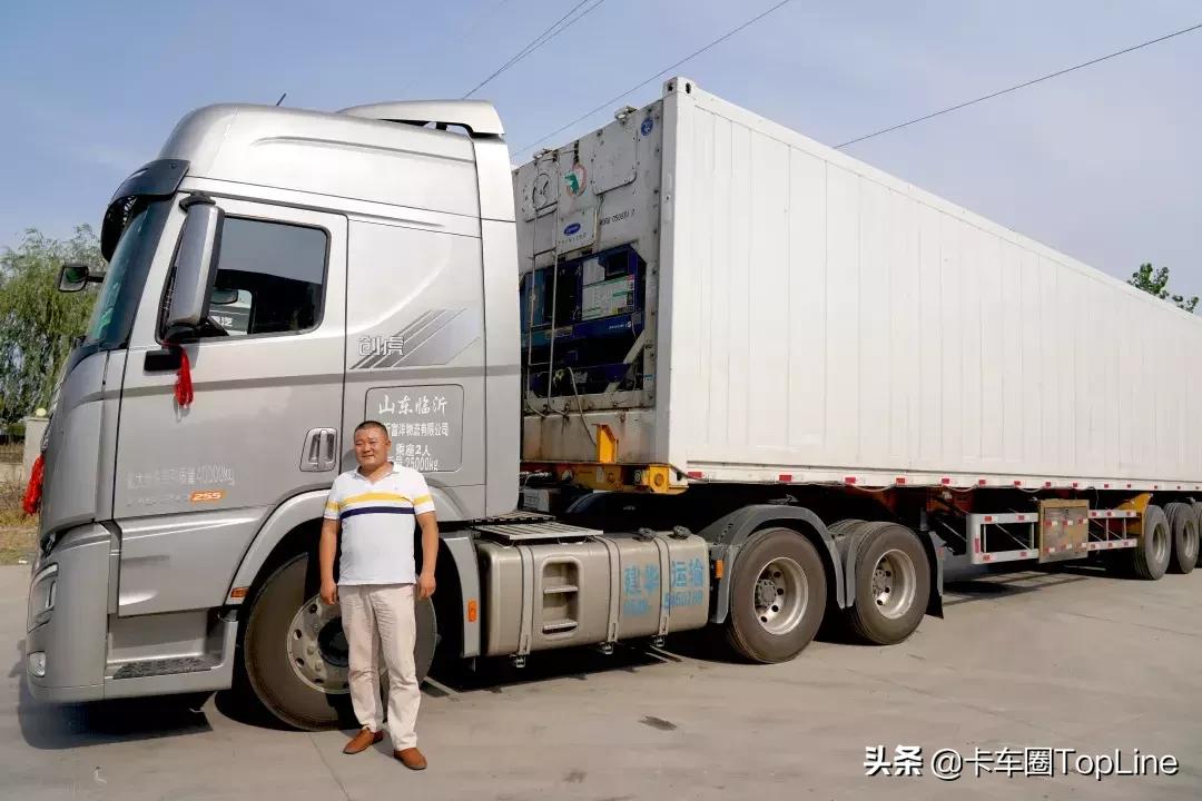 创虎车主赵师傅李师傅:“开创虎,挣钱高效又舒服!”