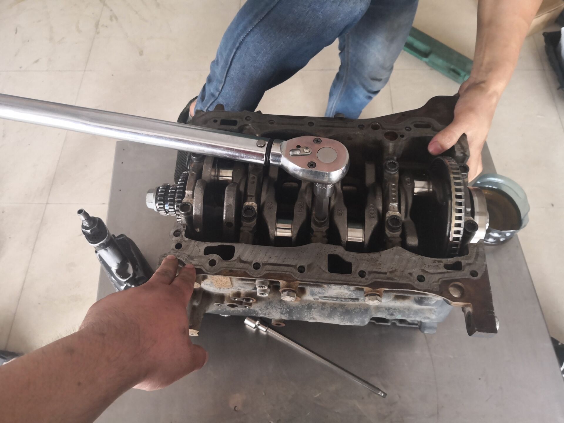 尚酷rea211烧机油吗,尚酷2.0烧机油能修好吗