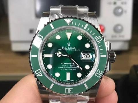 真假绿水鬼表对比,两千左右绿水鬼