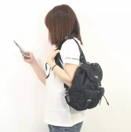 奢侈品大牌有哪些好看又好搭配双肩包？C4N搭配干货！