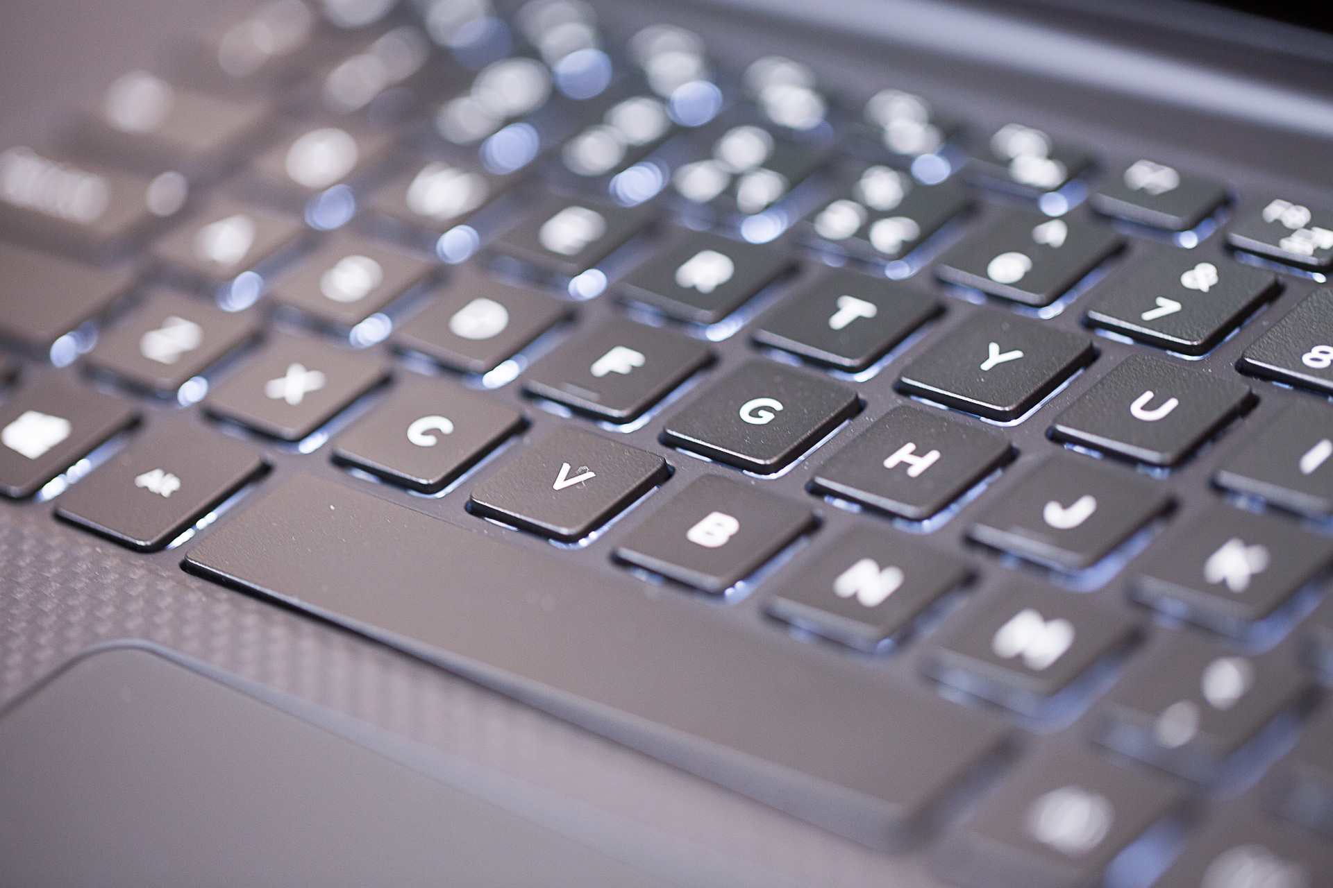 dell笔记本屏幕颜色,dell戴尔xps159530测评