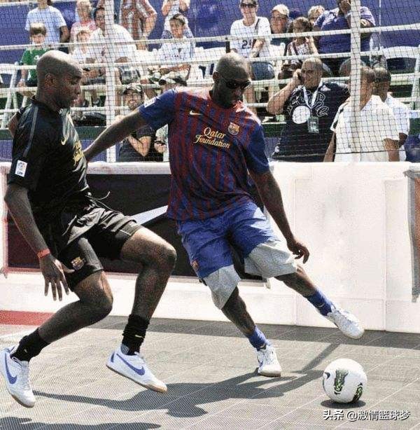 绉戞瘮甯冭幈鎭╃壒澶村儚,绉戞瘮甯冭幈鎭╃壒灏戝勾