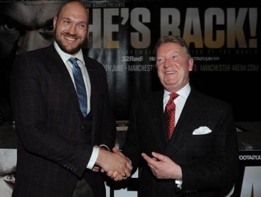 拳击经纪人沃伦抨击赫恩,约书亚无比赛可打,赫恩难辞其咎