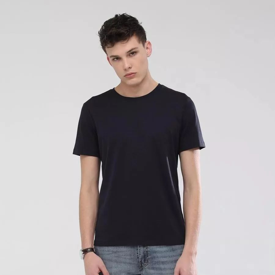 天天穿西服好吗,天天穿爱马仕