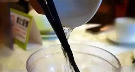 三餐福一次性水晶餐具加盟靠谱吗,三餐福一次性餐具加盟是真的吗