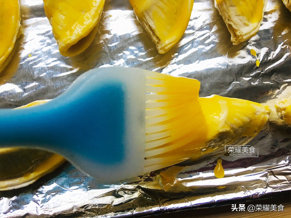 榴莲酥正确方法和步骤,榴莲酥不用蛋挞皮的做法