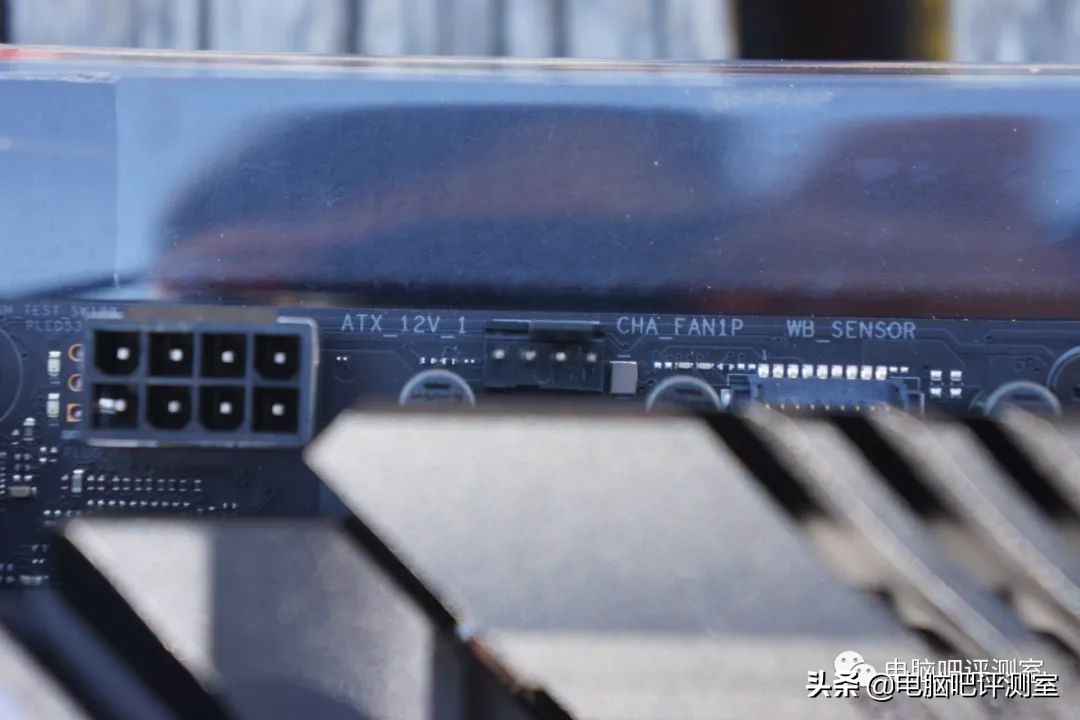 华硕rogmaximusxiii双卡,华硕rogmaximus主板对比