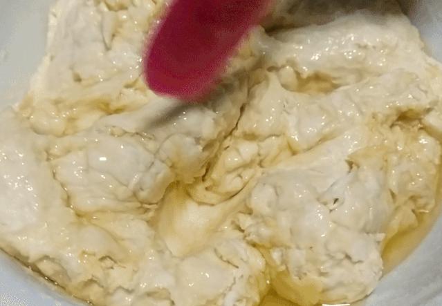 新油条怎么做酥脆松软完整教程,油条怎么做酥脆松软高筋面粉