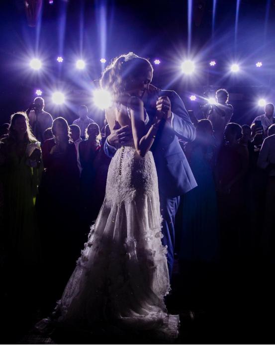 卡卡妻子写真集,卡卡再婚视频