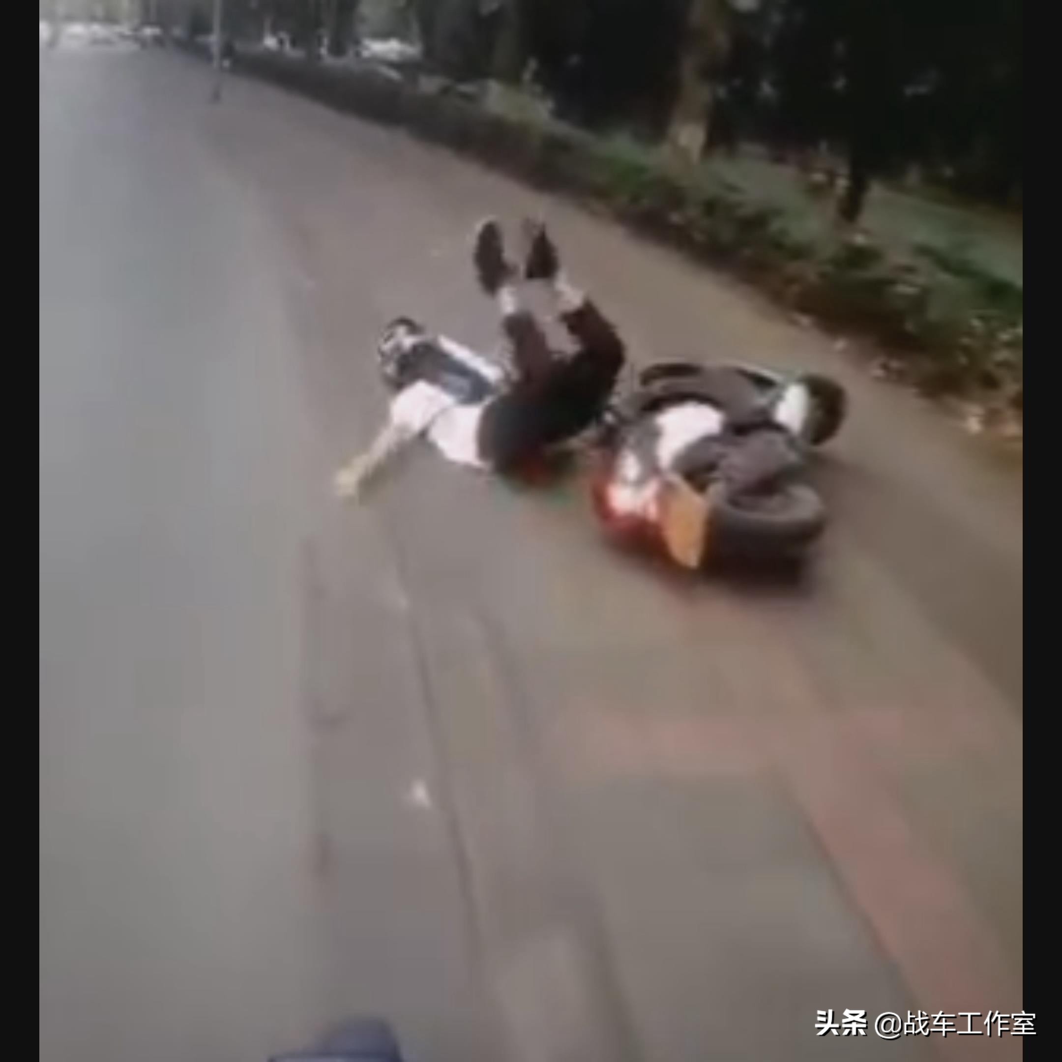 澶寸洈瀵硅溅鍙嬬殑褰卞搷,澶寸洈瀵硅溅鍙嬬殑鍗卞