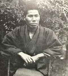 梶井基次郎是好人还是坏人,梶井基次郎摘下眼镜