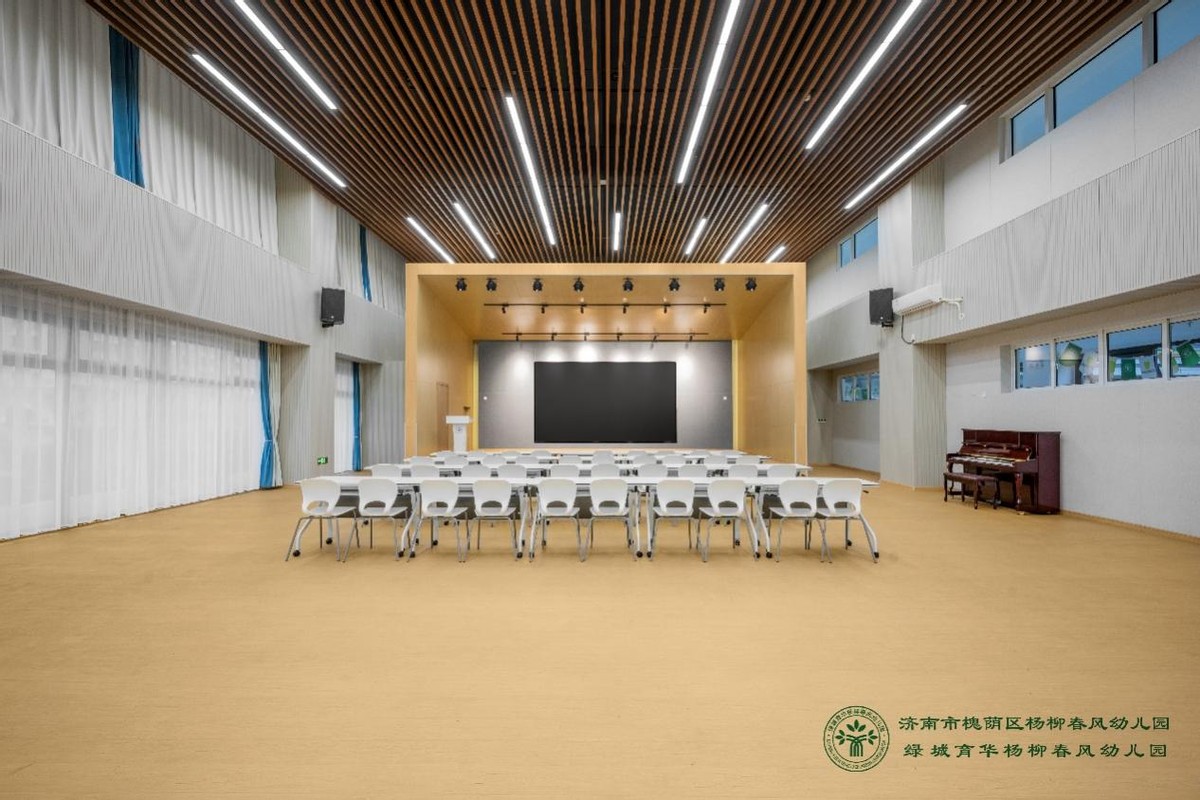 杨柳春风幼师,杨柳春风育华学校