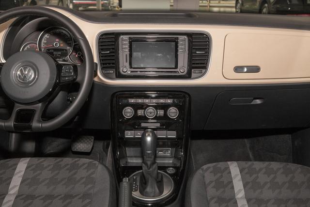 大众甲壳虫真好看,大众甲壳虫舒适和时尚