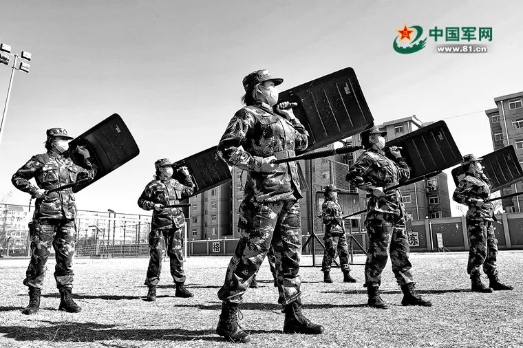 最美巾帼军人事迹,全国巾帼建功标兵名单解放军