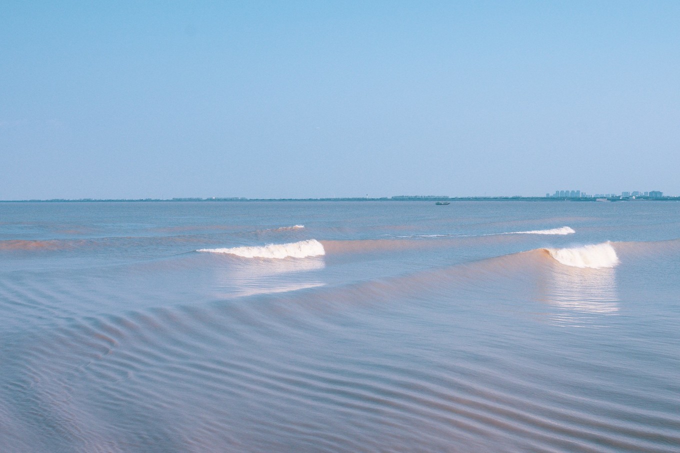 不仅仅是皮革，海清潮静——海宁