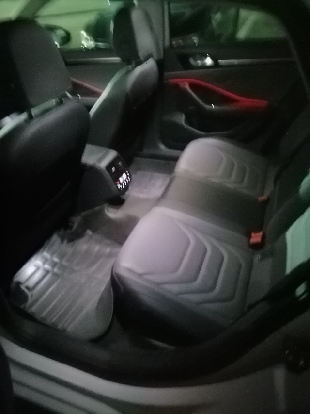 新大众速腾1.5t,新速腾300tsi