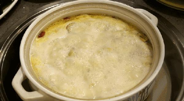 没有什么是一顿火锅解决不了图片,没有一顿火锅解决不了事免费观看