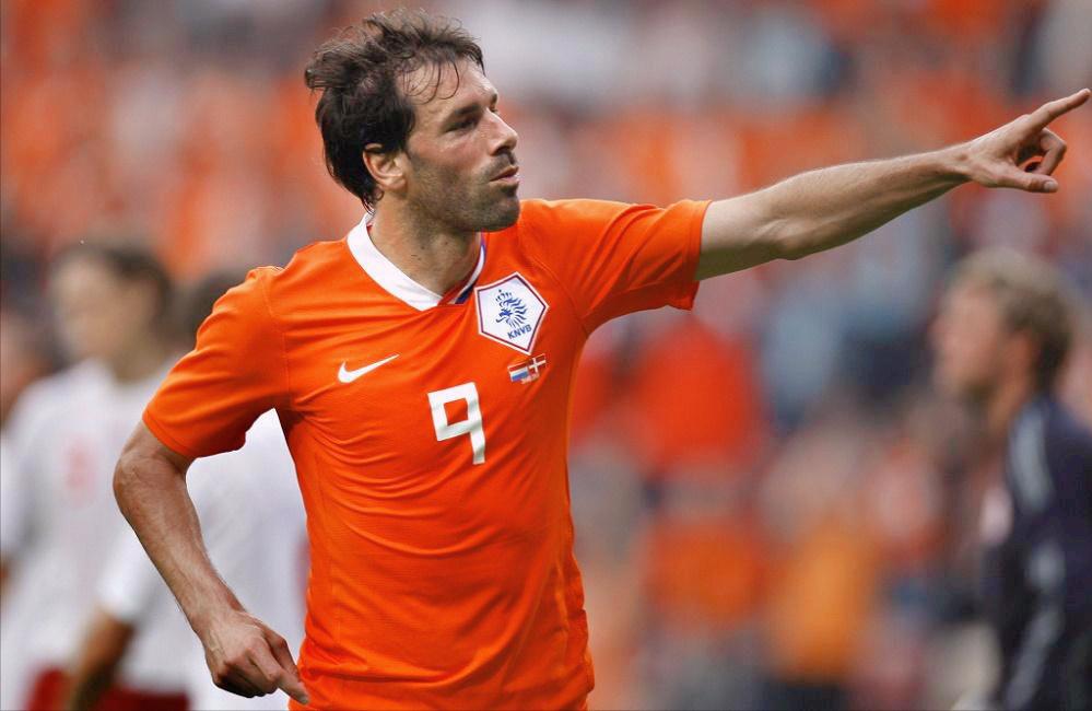 足球场上最好的前锋,足球史上十大前锋排名