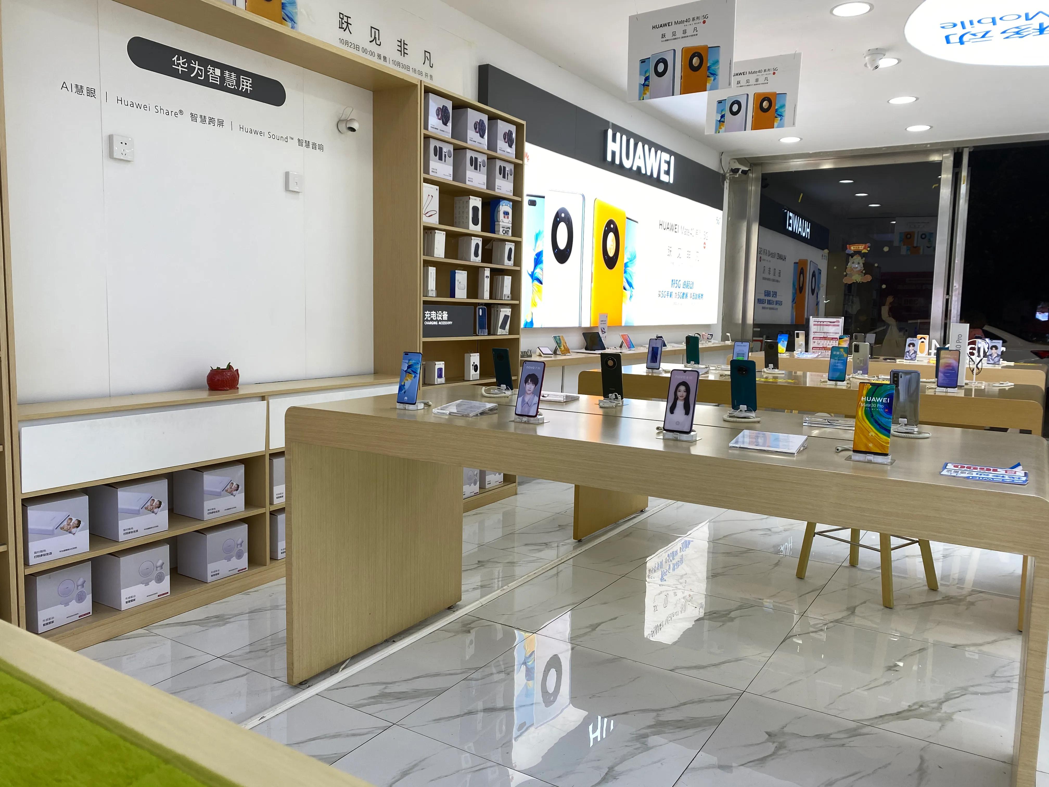 怎么区分买手机是不是合约机,买手机合约版为什么便宜