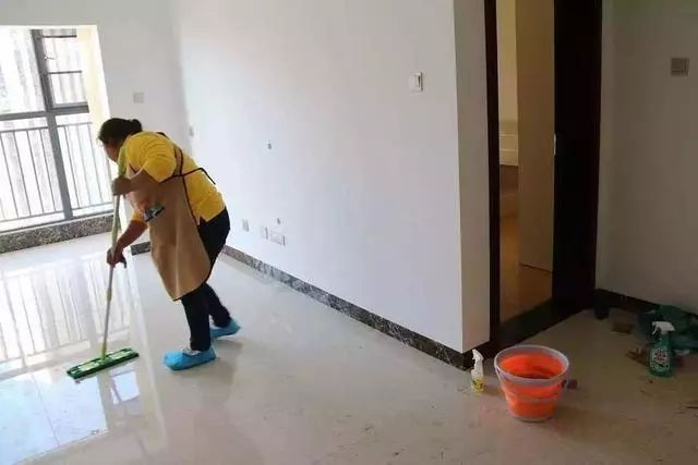 装修后自己怎么做开荒保洁,装修如何自己开荒保洁