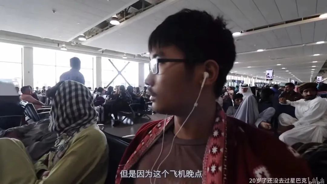 辞职后,我跑去印度恒河洗了个澡