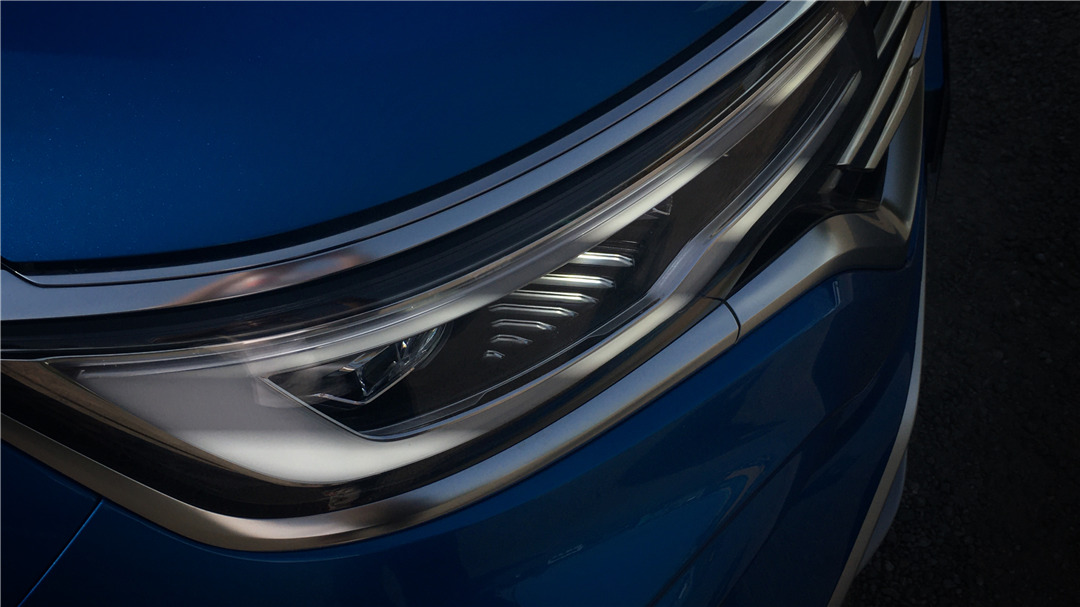 荣威rx5max豪华版功能详解,荣威rx5max试驾