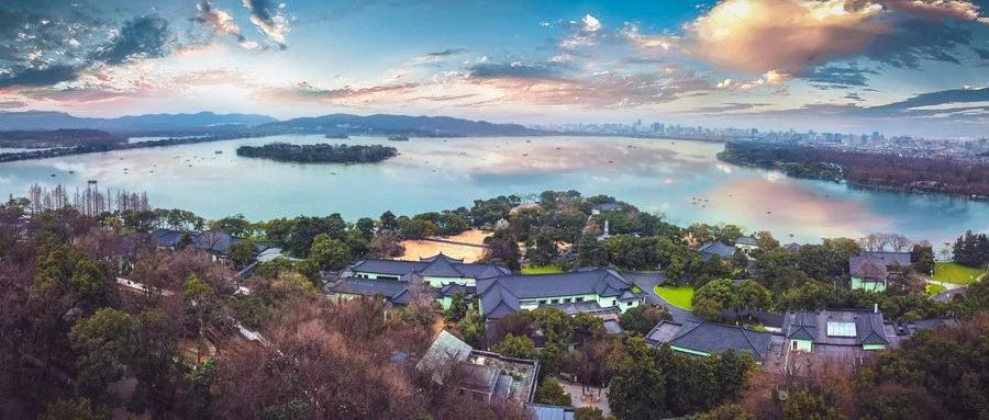 厦门出发近日的特价票,四月厦门飞哪里的机票最便宜