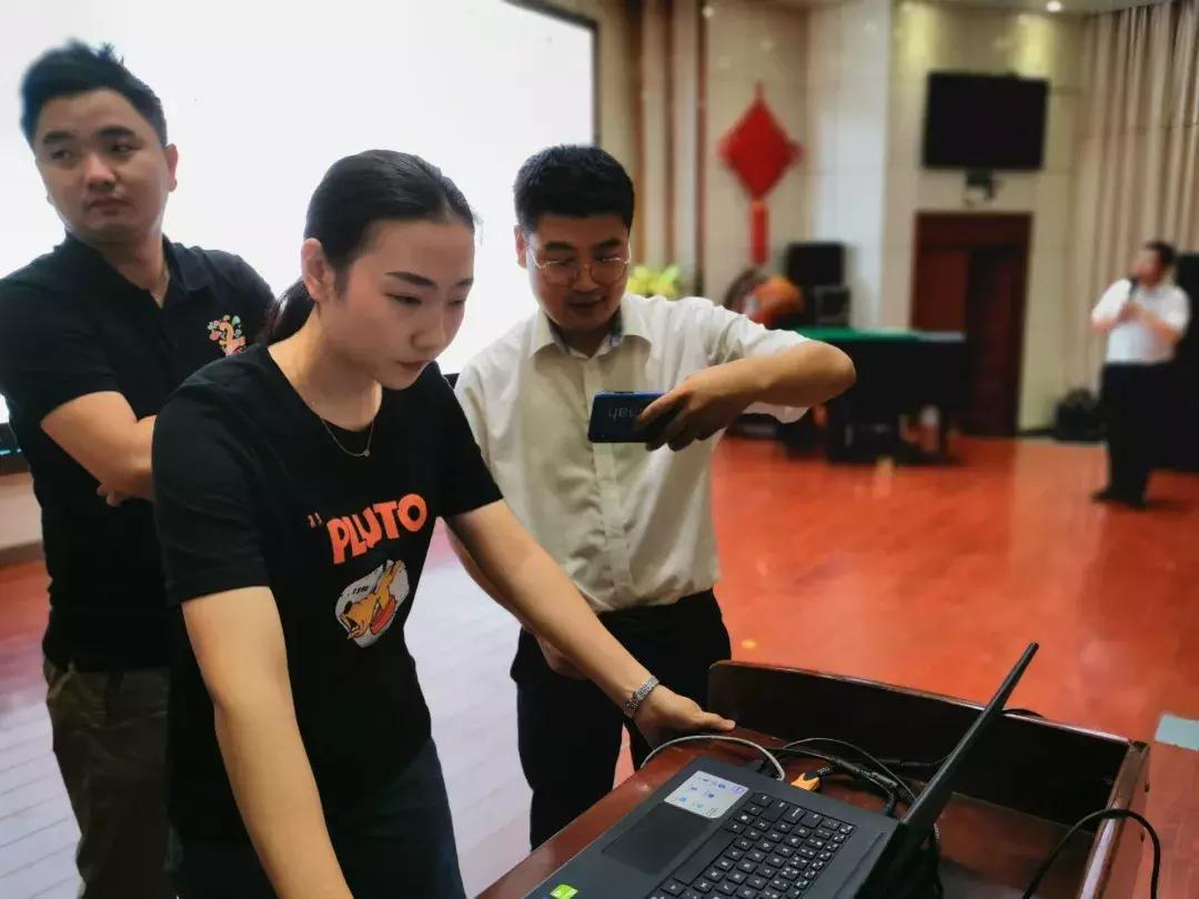 鎶ュ悕鎽囧彿瀹堕暱鎺掗槦浜哄北浜烘捣,鎽囧彿鎺掗槦