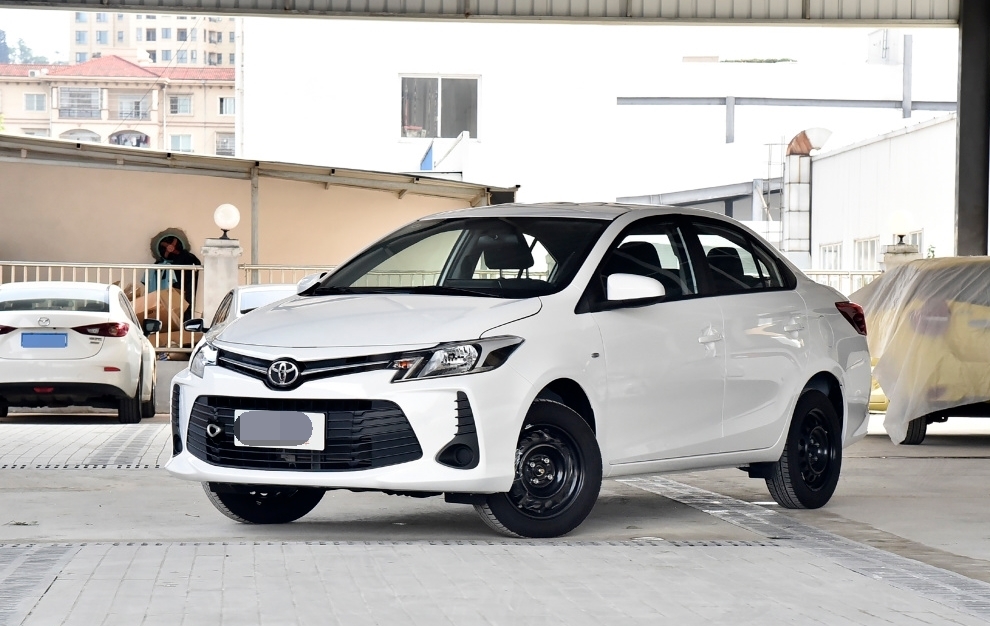 8万块省油汽车推荐哪款车最好,九到十万落地皮实耐用买什么车好