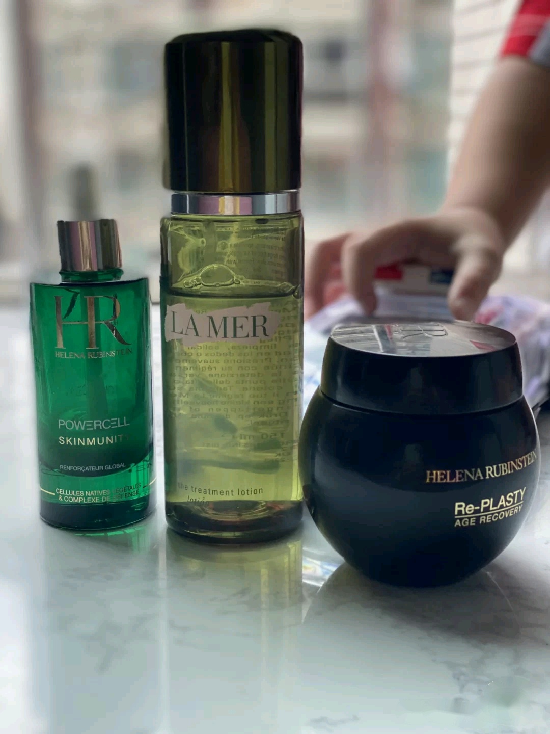 赫莲娜海蓝之谜适合什么皮肤,赫莲娜海蓝之谜哪个水好