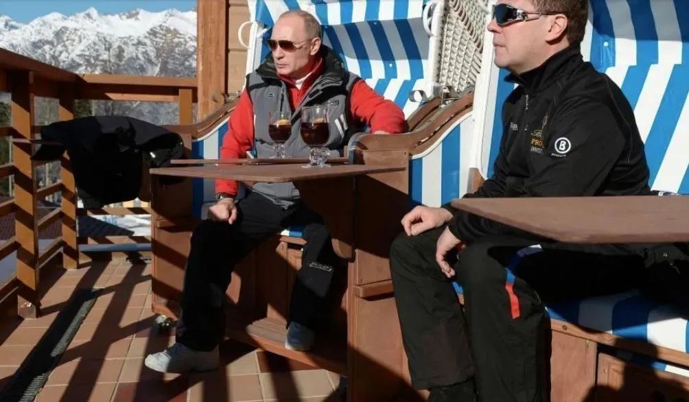 普京伊丽莎白女王,普京戴安娜王妃